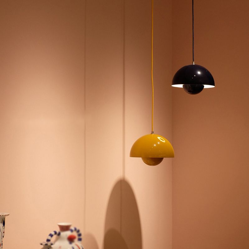 Floroux LED pendant lamp | Modern design | Dimmable ambient light | Elegant lighting for dining room and living room