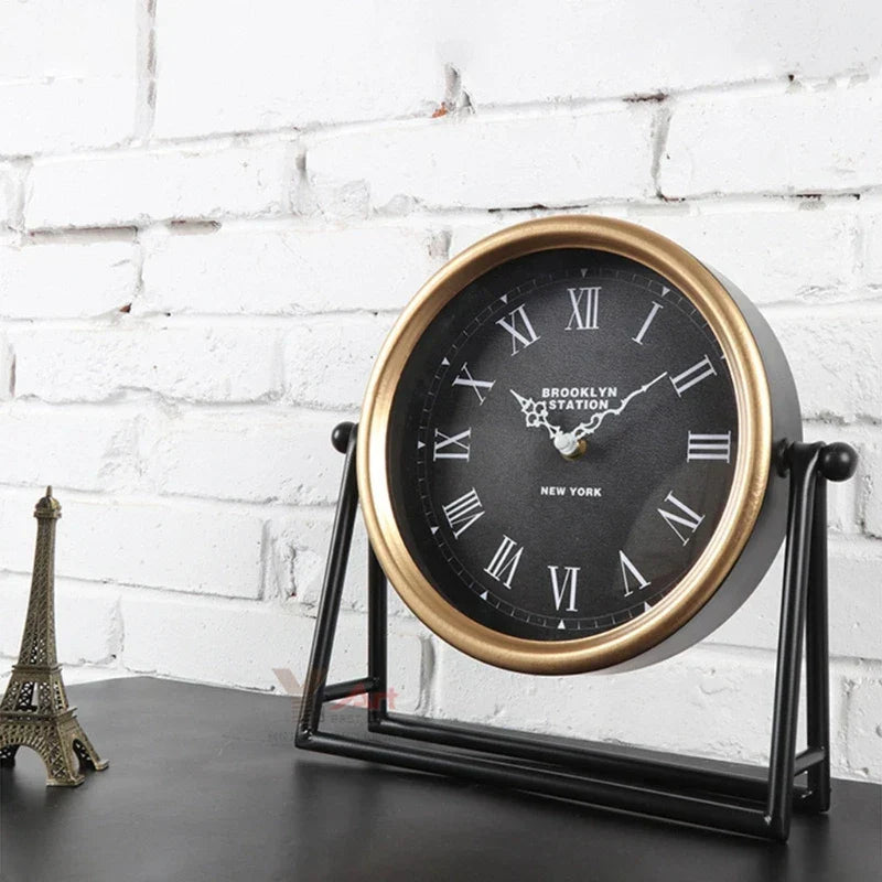 Horloge de bureau – Horloge de table – Design rétro – Décoration – Métal – 26,5 x 26,5 x 7 cm
