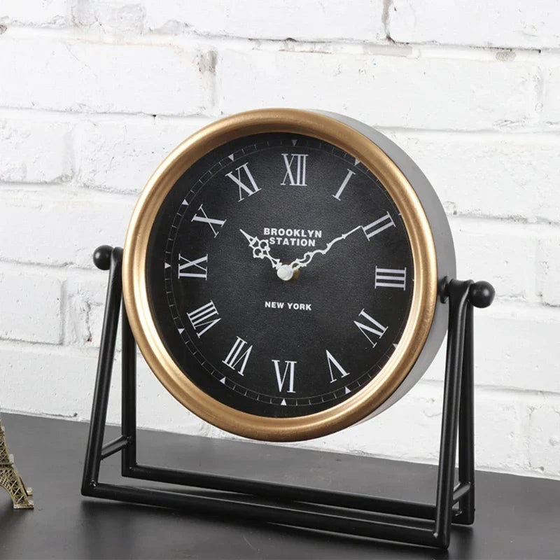 Horloge de bureau – Horloge de table – Design rétro – Décoration – Métal – 26,5 x 26,5 x 7 cm