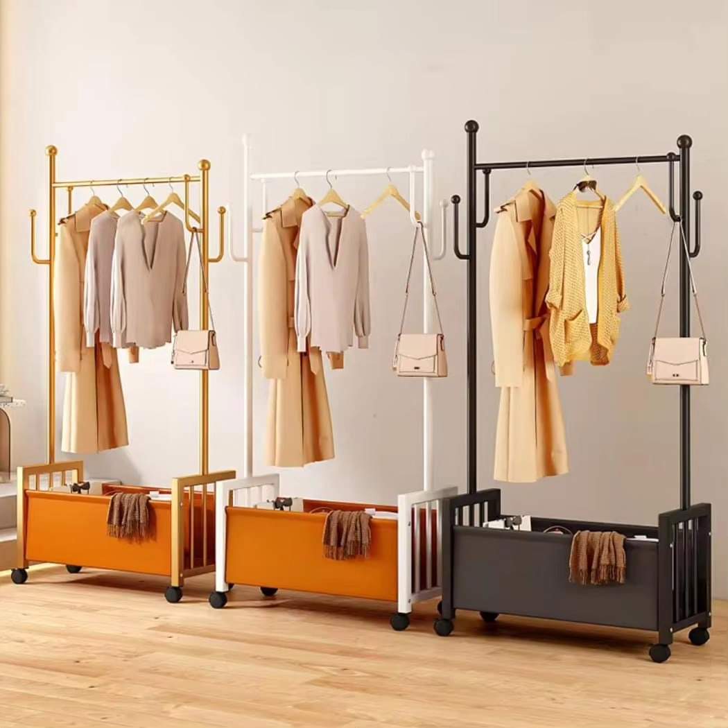 Porte-vêtements en métal