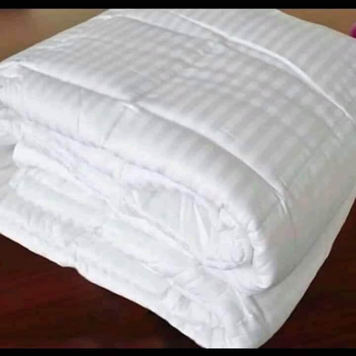 6 par 7 Ensembles de Duvet Rayé Blanc
