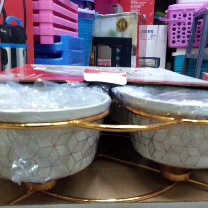 Signature 4Pcs Plat en porcelaine rond de chef