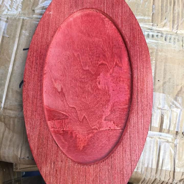 Plaque chauffante avec support en bambou