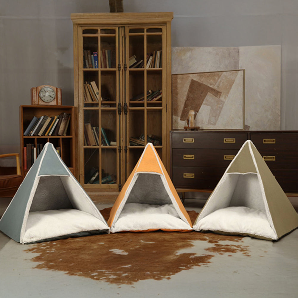 Lit de tente de camping triangulaire pour chiens et chats, grand espace, chaud et respectueux de la peau