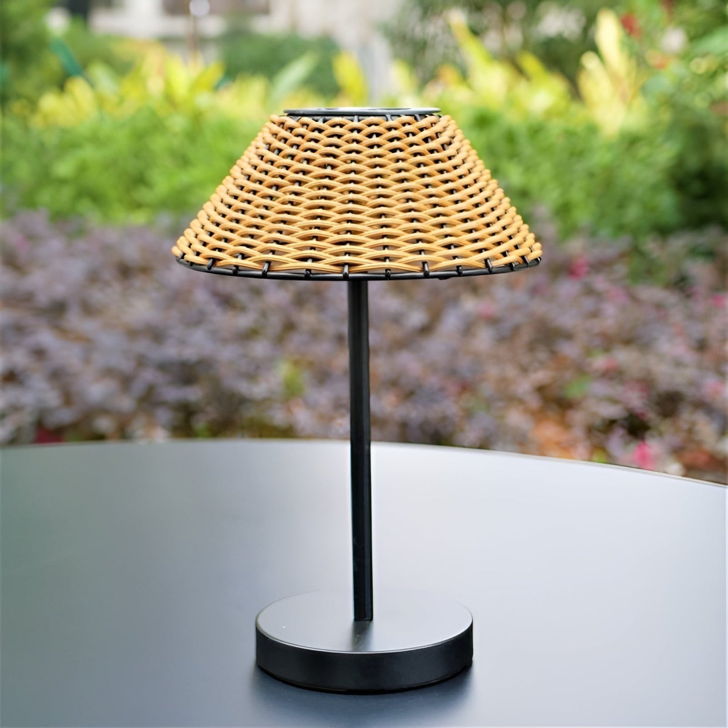 Lampadaire de table solaire GardenWoven élégant - Résistant aux intempéries & Économe en énergie