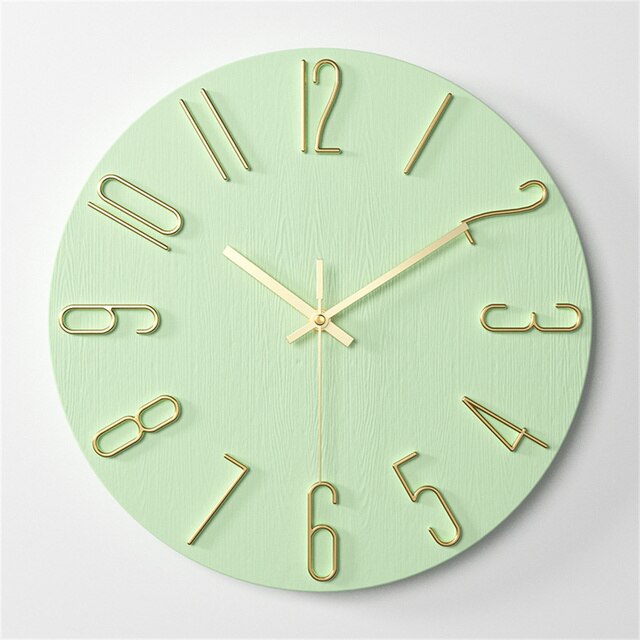 GlowTech – Horloge murale en plastique moderne