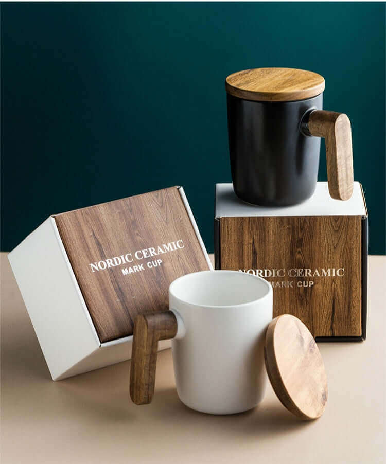 Tasse avec poignée en bois et couvercle (boîte cadeau)