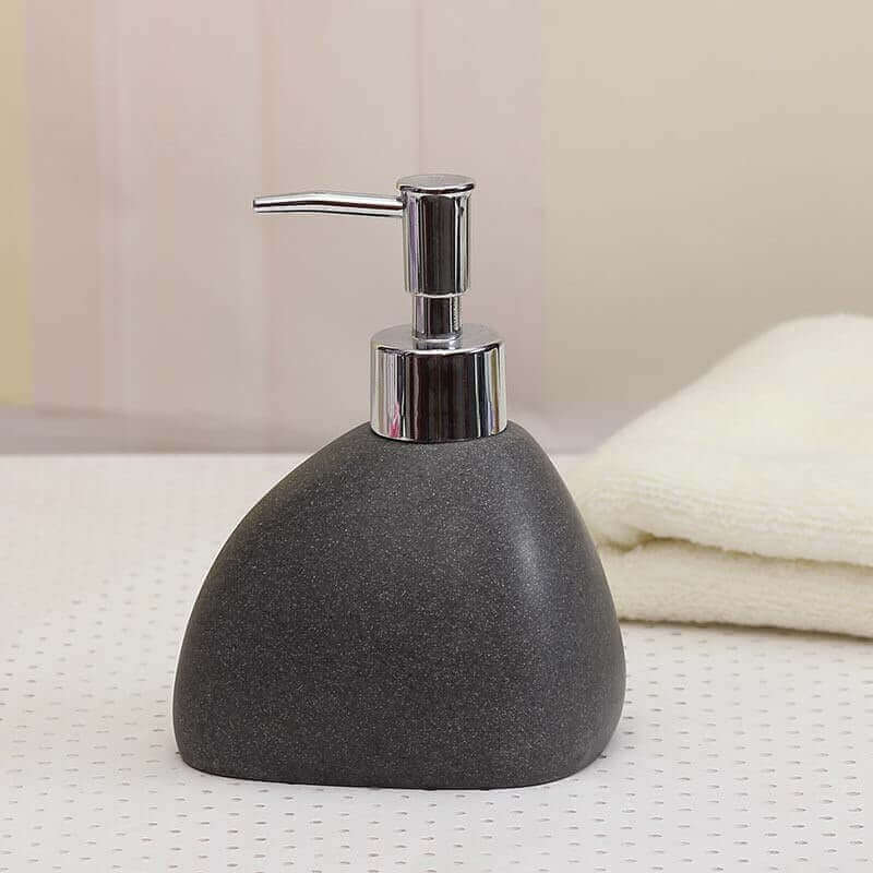 Accessoires de salle de bain en terrazzo multicolores