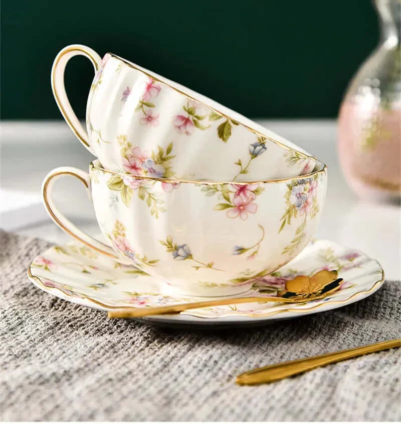 Tasse à café en porcelaine Bone China élégante - Design luxueux et unique