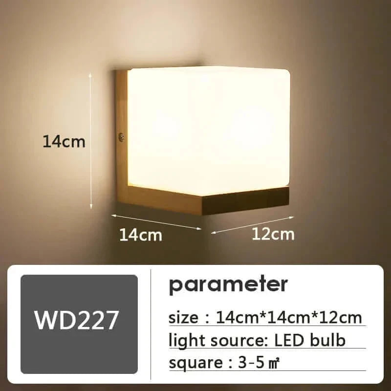 Appliques murales japonaises minimalistes en bois et en verre mat