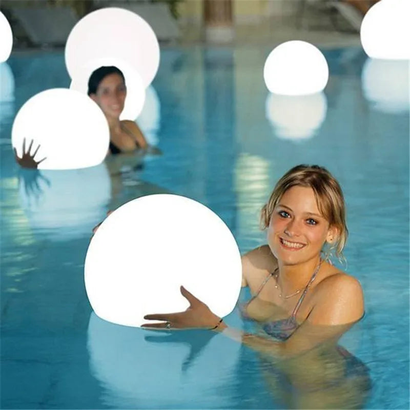 Éclairage décoratif extérieur LED étanche et rechargeable pour piscine, maison, fête, mariage et allée