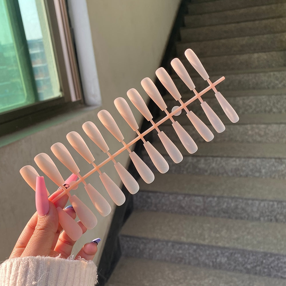 ChicNails - Ensemble de faux ongles mats 24 pièces