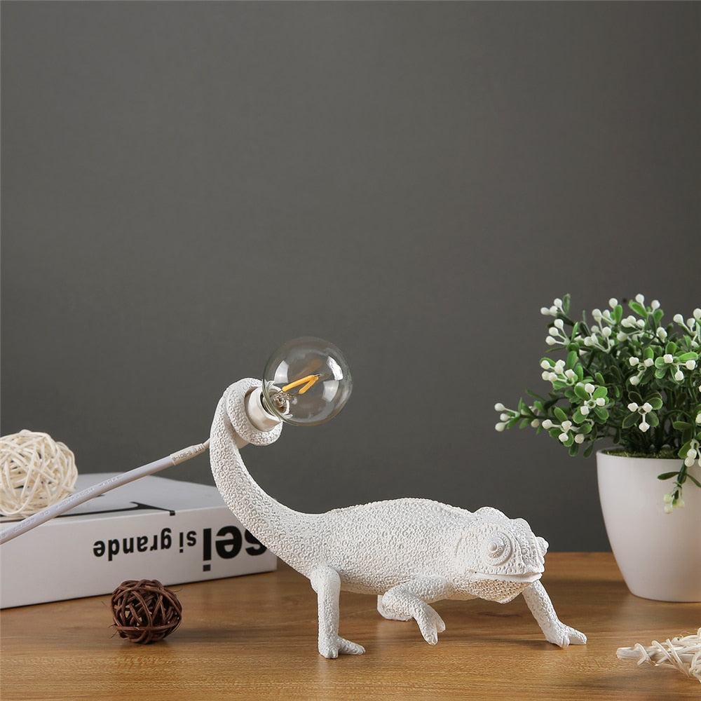 Floroux – Lampe de table stylée en forme de lézard pour une lueur confortable et artistique