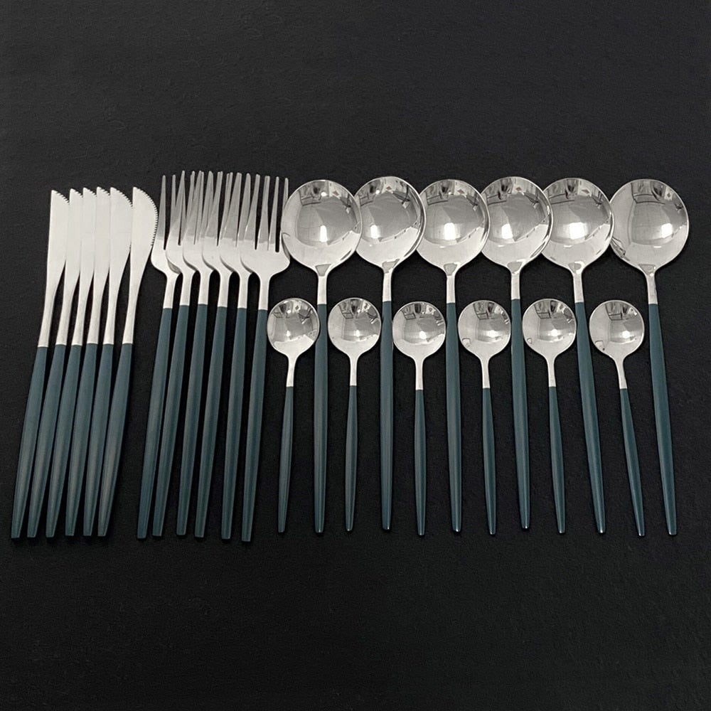 RoyalGlimmer Ensemble de Couverts Dorés - Ensemble de Couverts Dorés pour une Table Luxueuse
