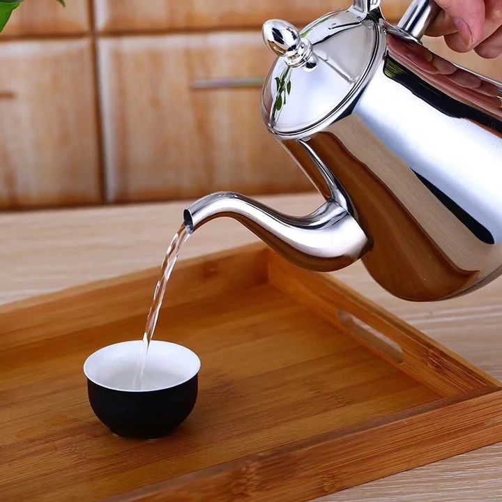 Théière Infusio Élégante - en Acier Inoxydable pour des Instants de Thé Parfaits
