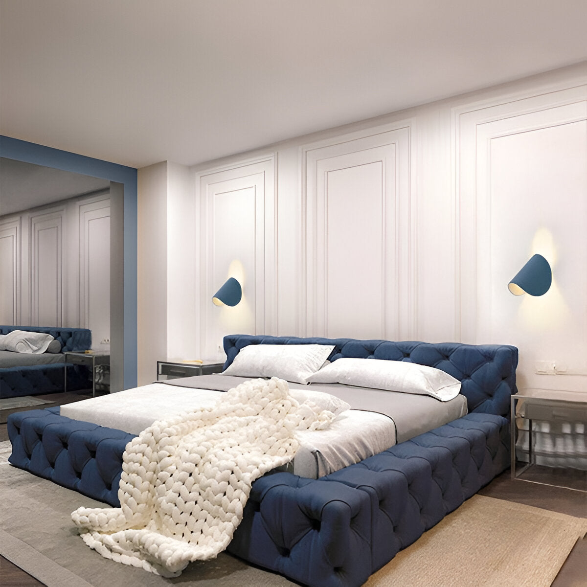Floroux - Applique murale rotative pour un design lumineux flexible