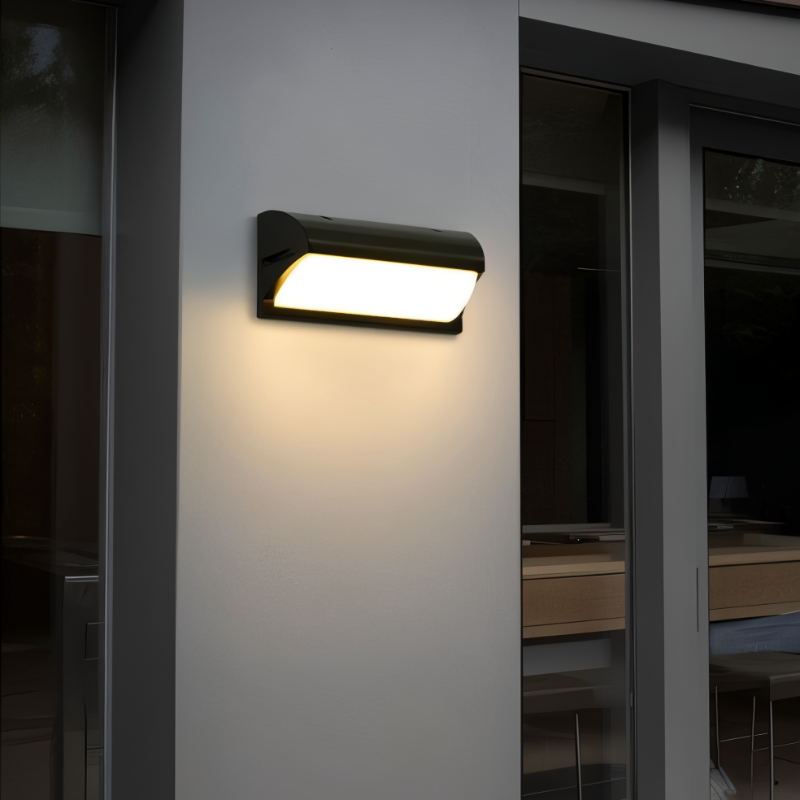 Floroux | Luminaire mural LED étanche avec capteur de mouvement pour usage extérieur