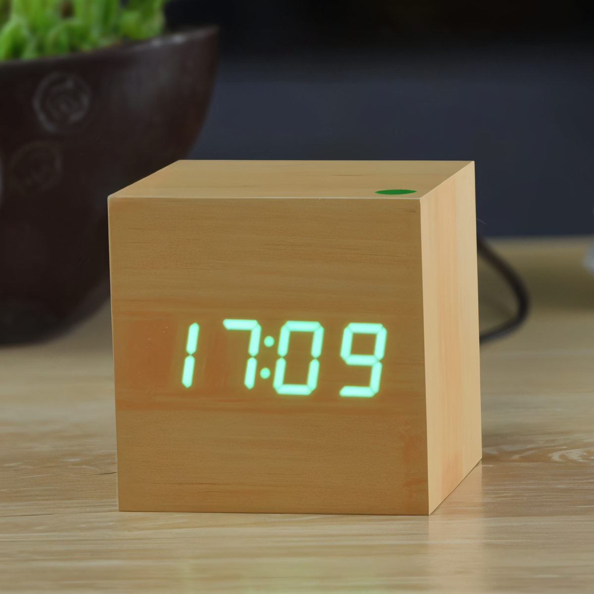 Floroux | Montre en bois LED numérique élégante