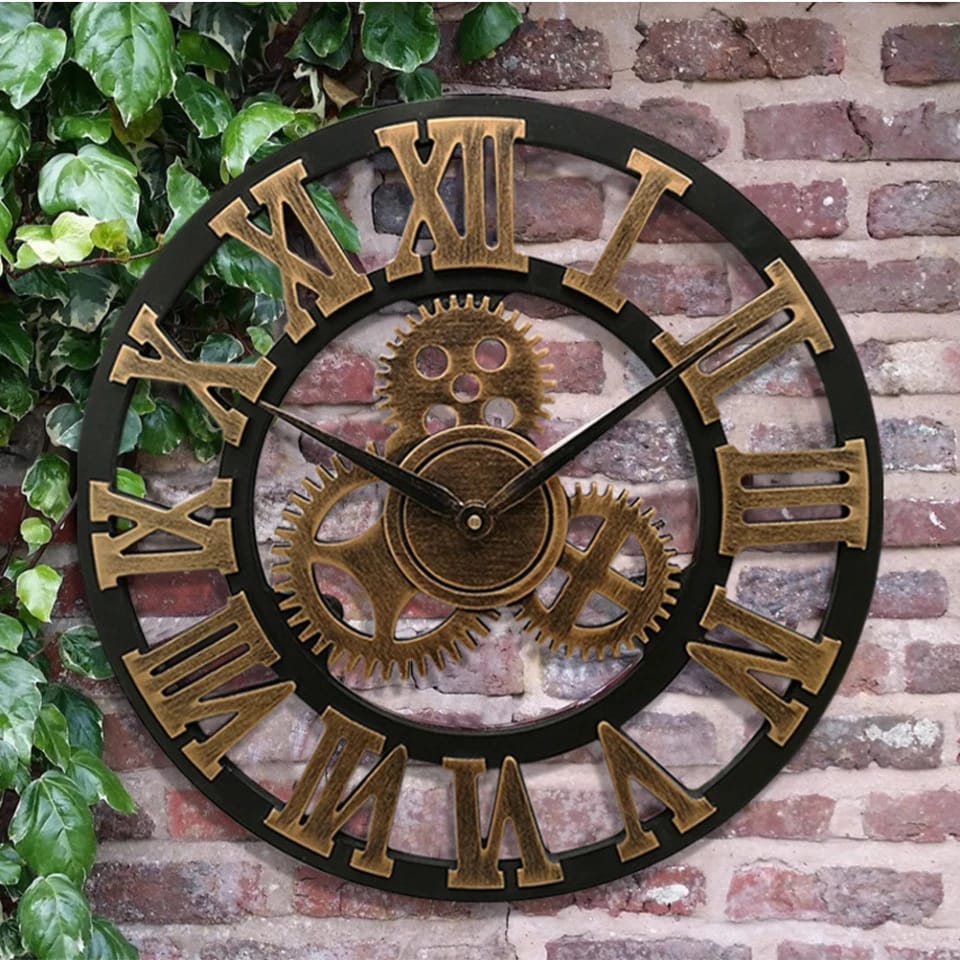 Horloge murale en bois rétro