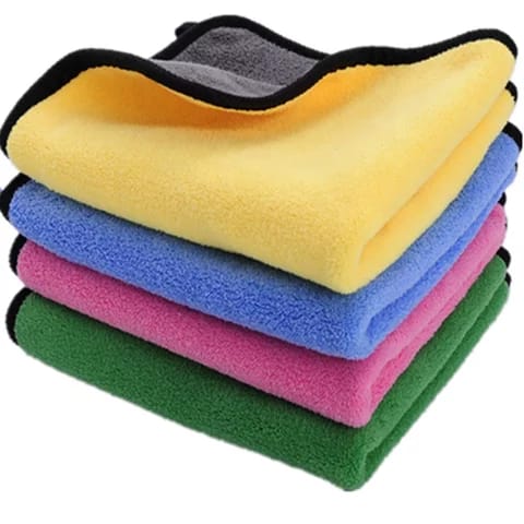 Fenêtre, chiffon de nettoyage de vaisselle