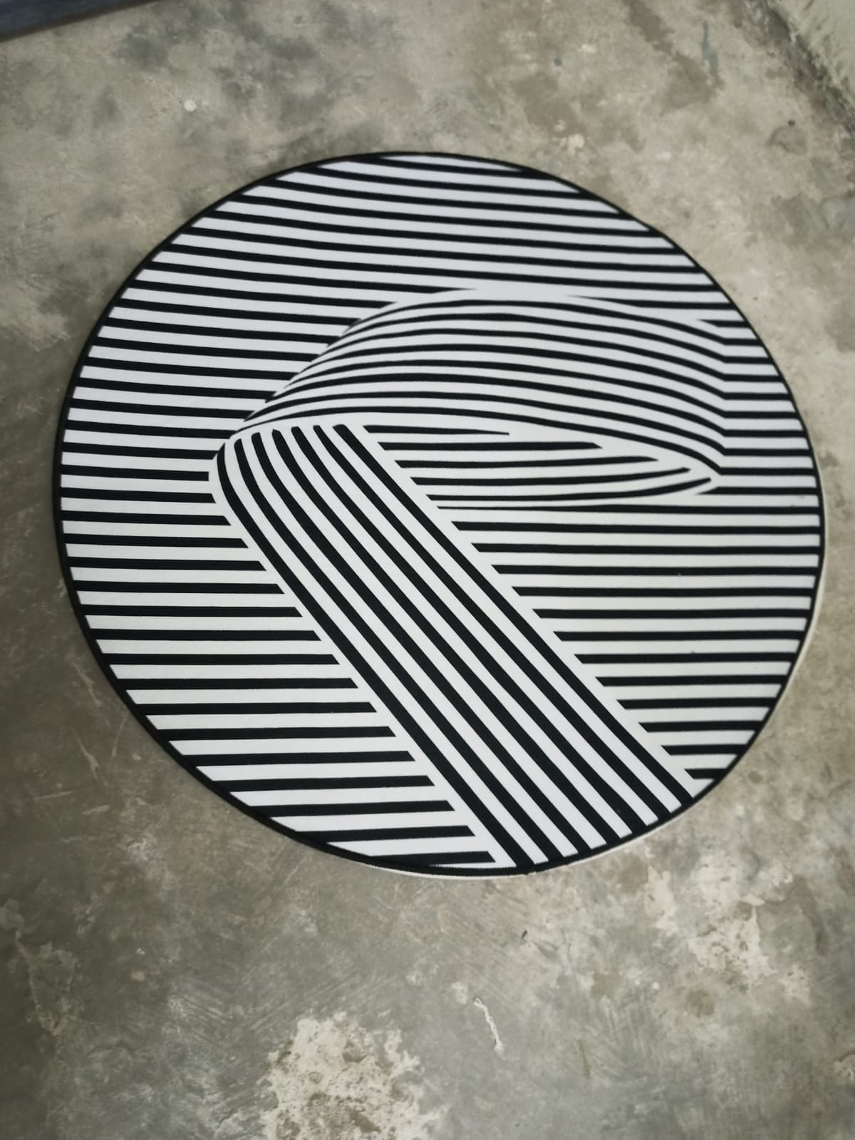 Tapis ronds minimalistes modernes