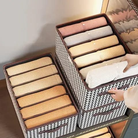 Boîte de rangement pour organiser les vêtements