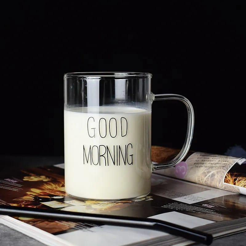 Mug en verre avec poignée