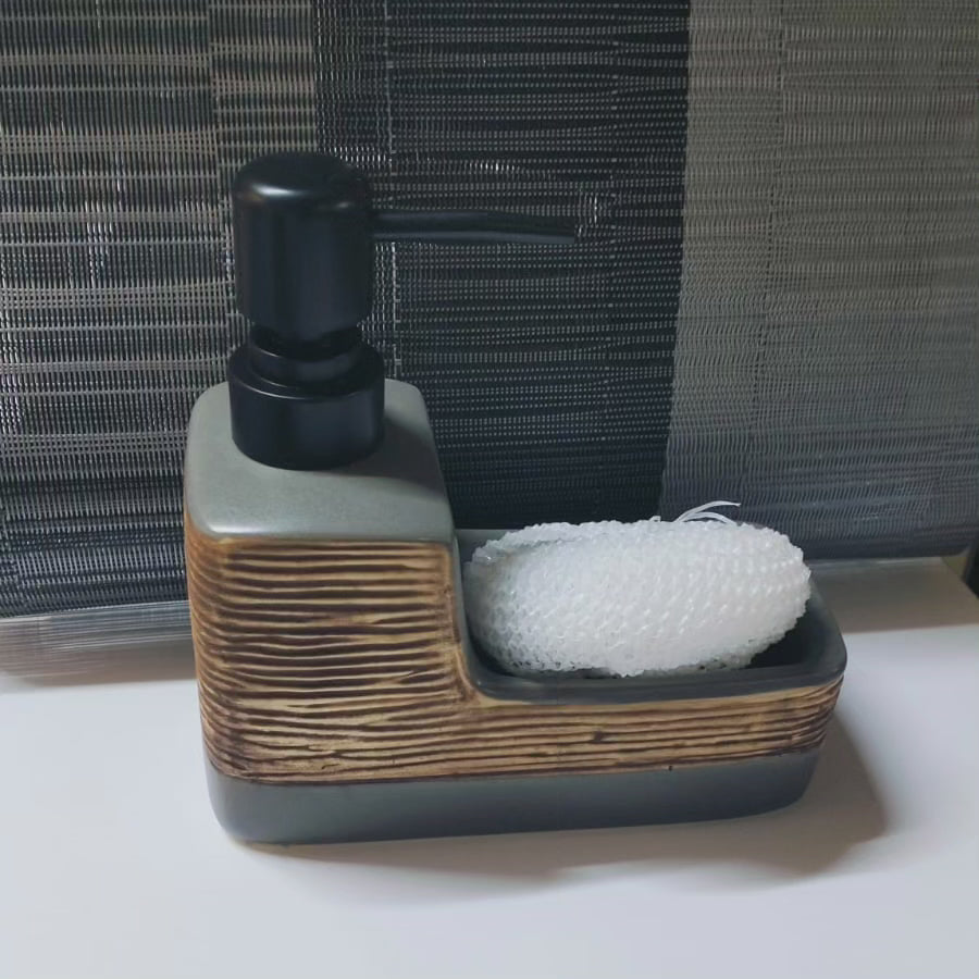 Distributeurs de lotion