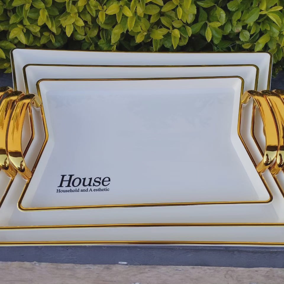 Ensemble de 3 plateaux