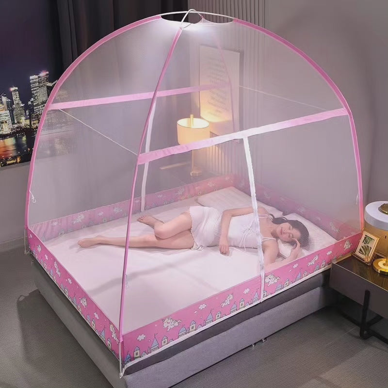 Tente pliable comme moustiquaire