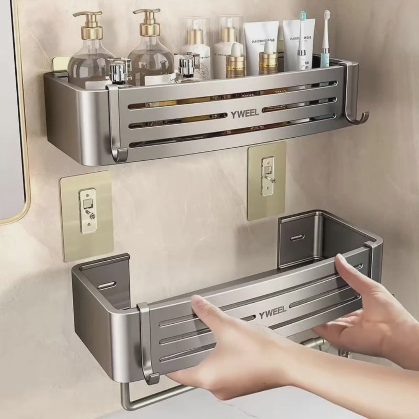 Ensemble de 2 organisateurs de salle de bain en aluminium