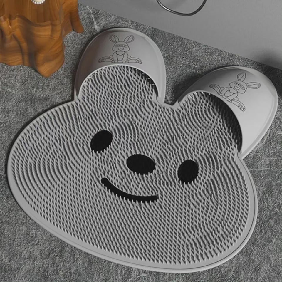 Tapis de bain antidérapant en forme de lapin, brosse à dos, masseur de pieds