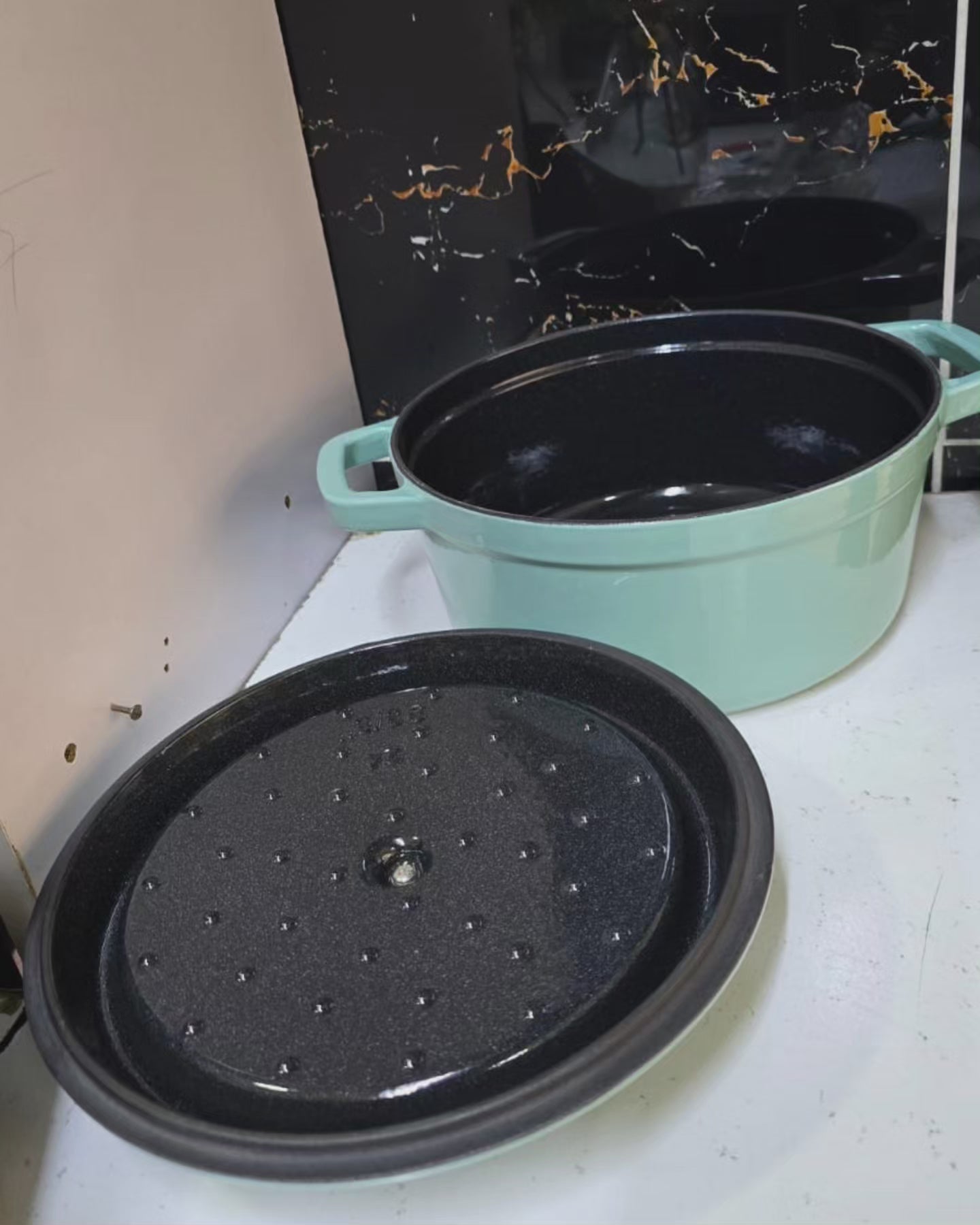 Casserole en fonte émaillée