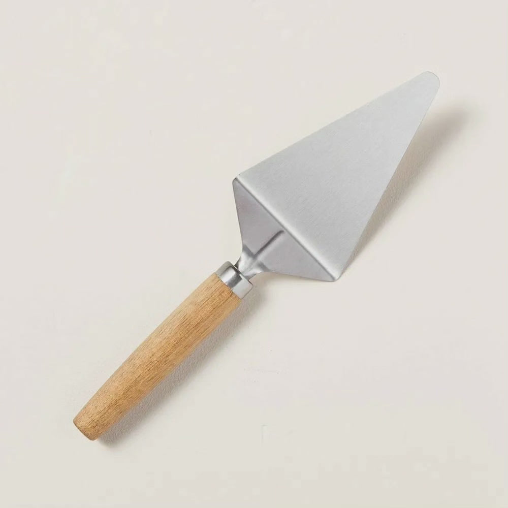 Cuillère à gâteau en triangle