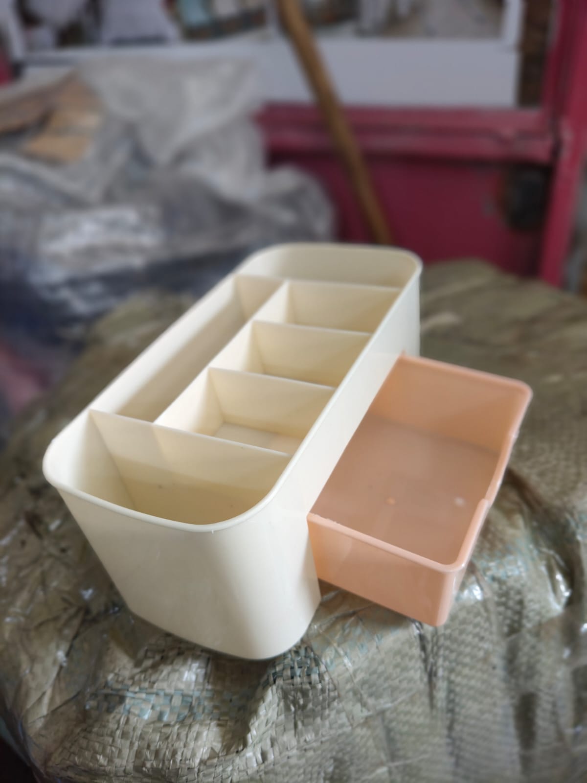Organisateur de maquillage mini crème avec tiroir pêche noir