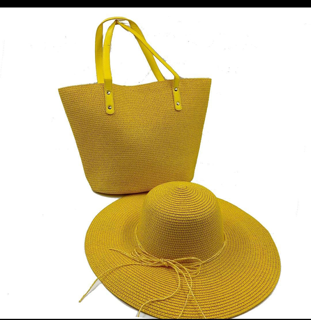 Sac en paille d'été et chapeau cadeau