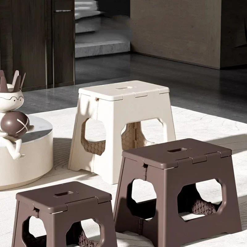 Tabouret pliable