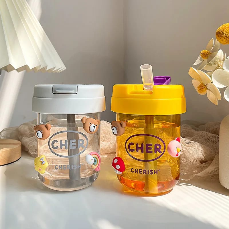 gobelet mignon pour enfants de 300 ml avec paille