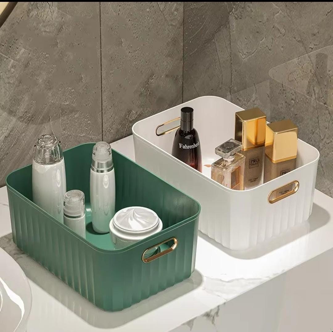 Panier de rangement avec couvercle