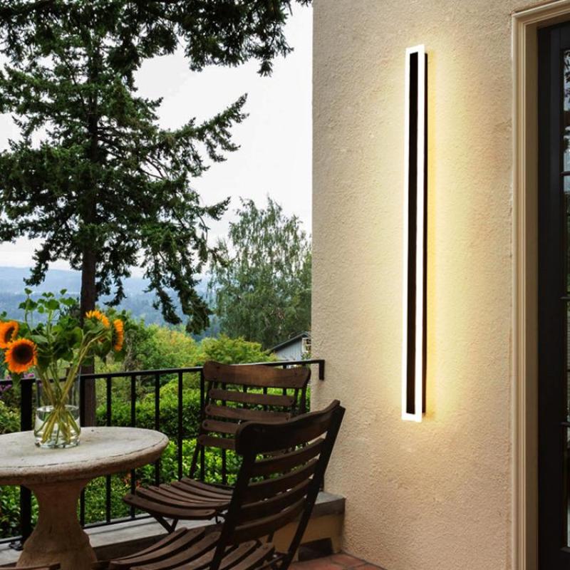 Lampe extérieure linéaire à éclat moderne Floroux