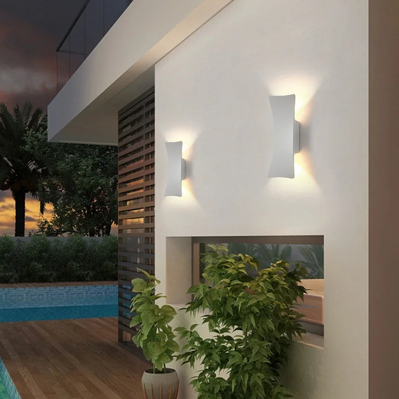 Floroux | Applique murale LED extérieure élégante pour l'architecture moderne