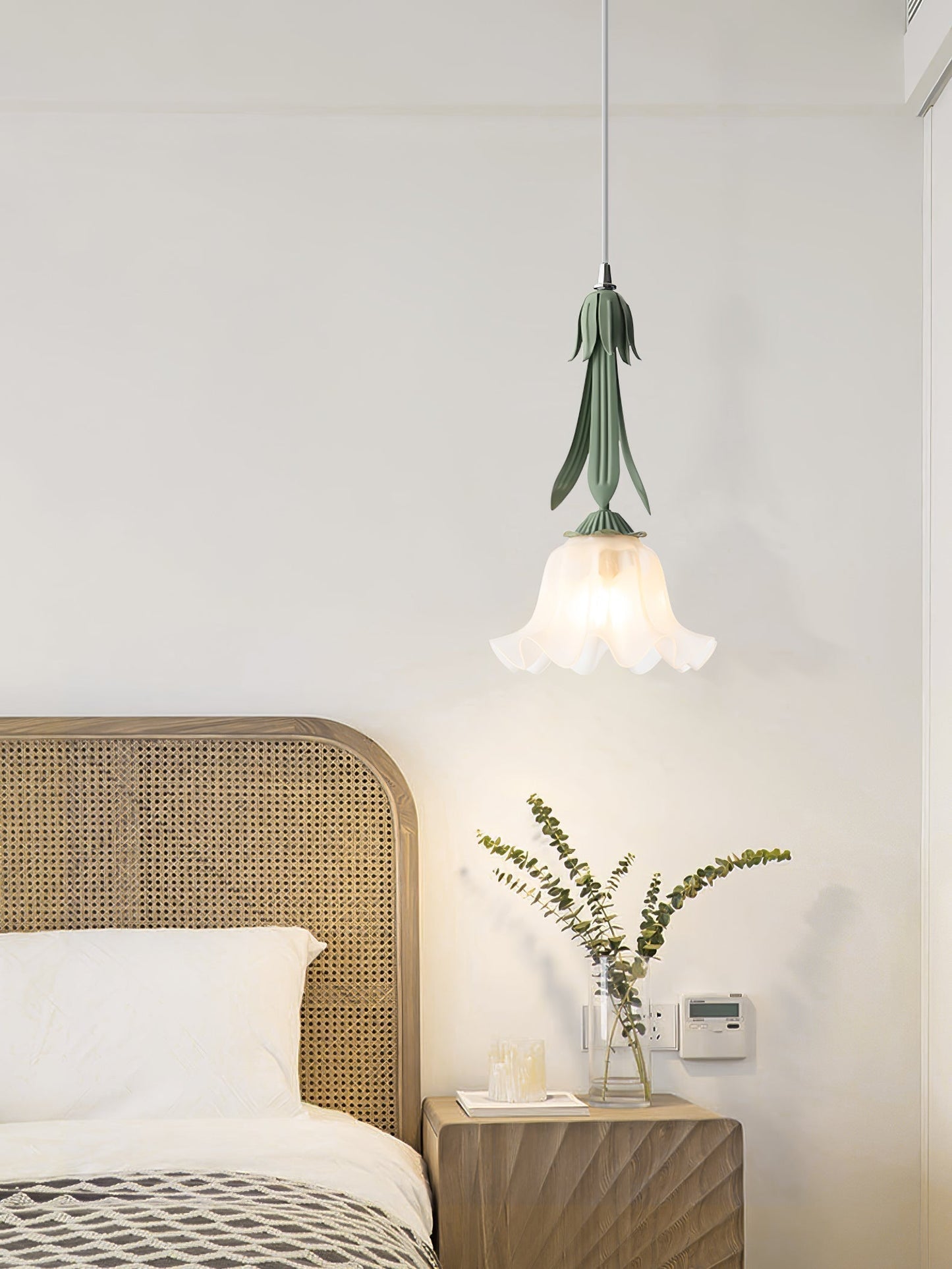 Floroux Lila du Vallée Pendant | Elegant Design | Ambient Lighting | Decorative Hanging Lamp for Living Room and Dining Room