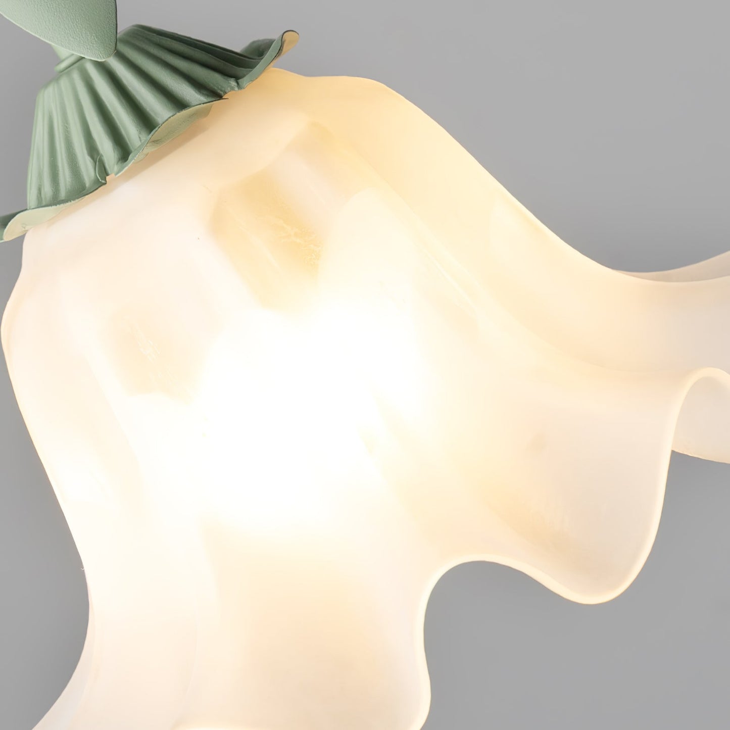 Floroux Lila du Vallée Pendant | Elegant Design | Ambient Lighting | Decorative Hanging Lamp for Living Room and Dining Room