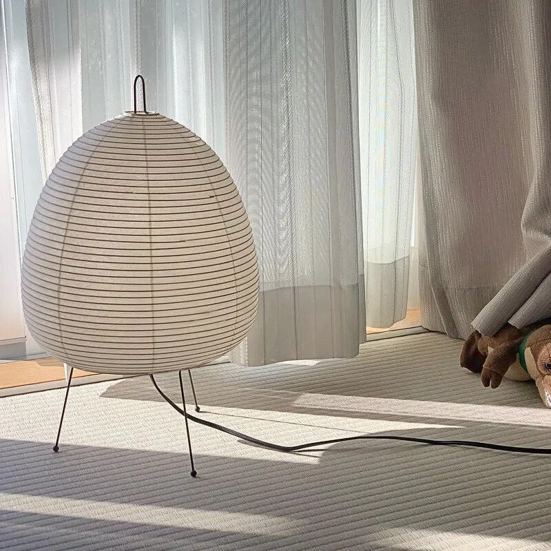 Floroux – Lampe de table inspirée du Japon pour une ambiance calme