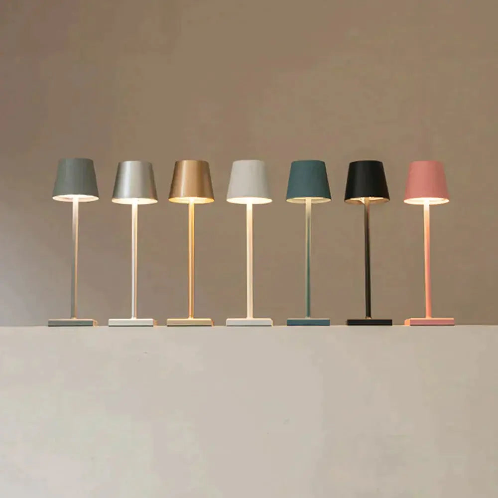 LumiLux - Lampe de table sans fil élégante
