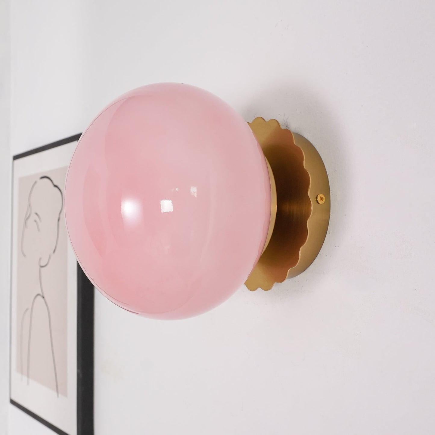 Floroux - Applique murale élégante en verre rose et métal pour n'importe quelle pièce