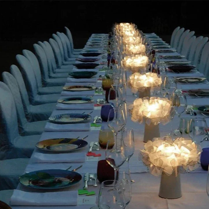 Floroux | Lampe de table au design moderne