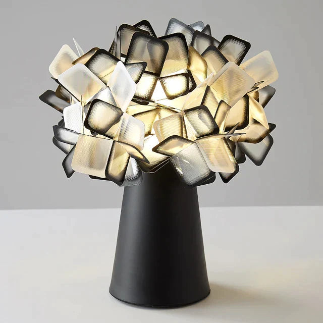 Floroux | Lampe de table au design moderne