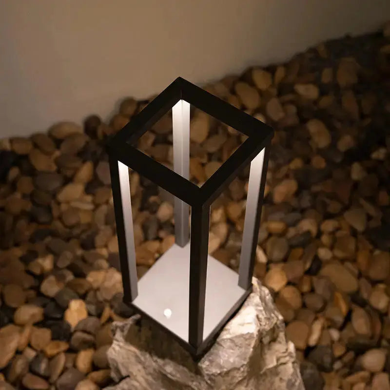 LumaLite - Lampe de table LED sans fil moderne