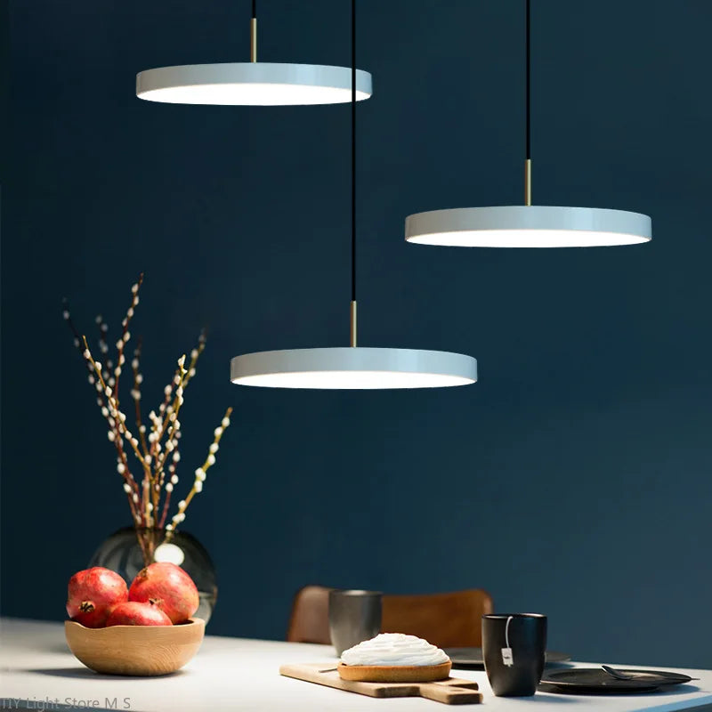 ScandiLume – Lampes suspendues design scandinave élégant